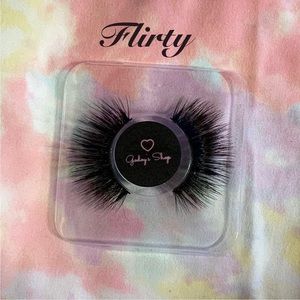 Lashes